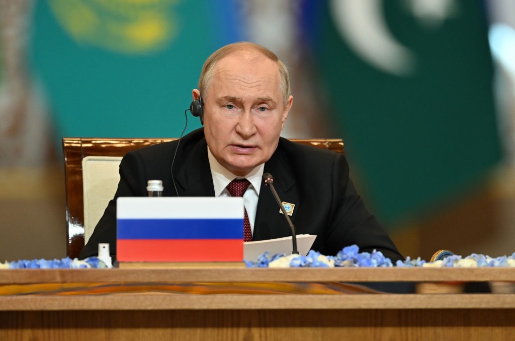 Фото:https://www.akorda.kz/public/assets/media/uploadMedia/1720082064_DAA_4677_2.jpg